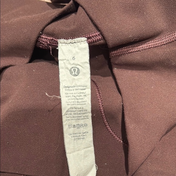 Lululemon espresso 23in align leggings - Picture 2 of 3